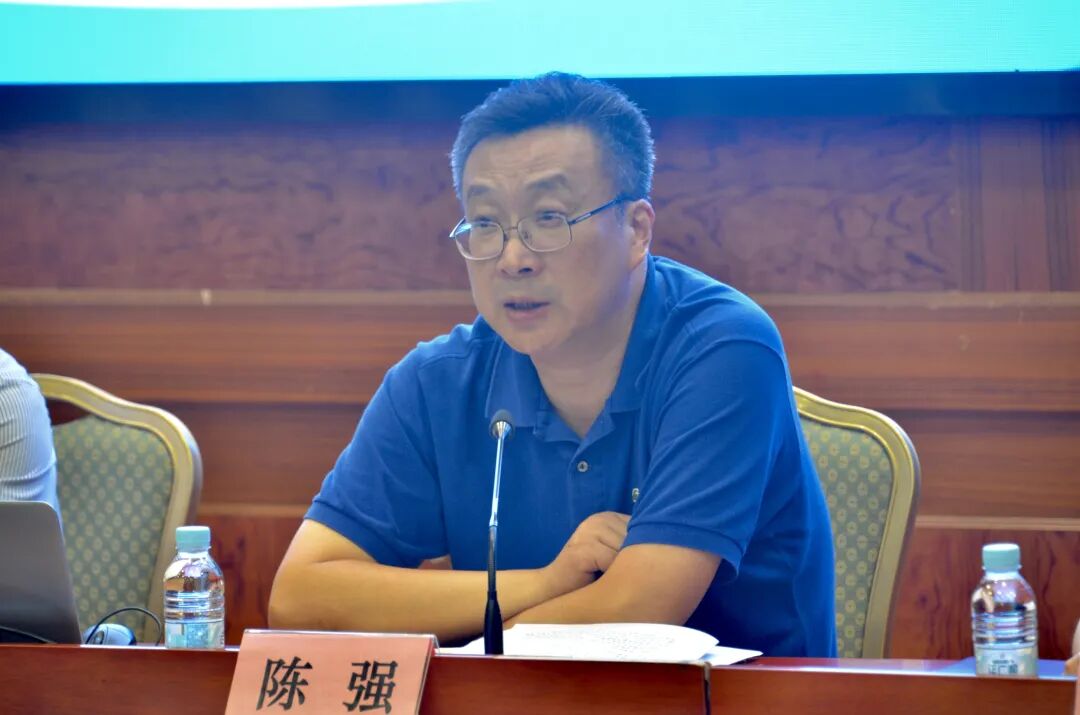 浦东新区文明办主任邓亮,教育局副局长陈强出席会议,51所全国文明城区