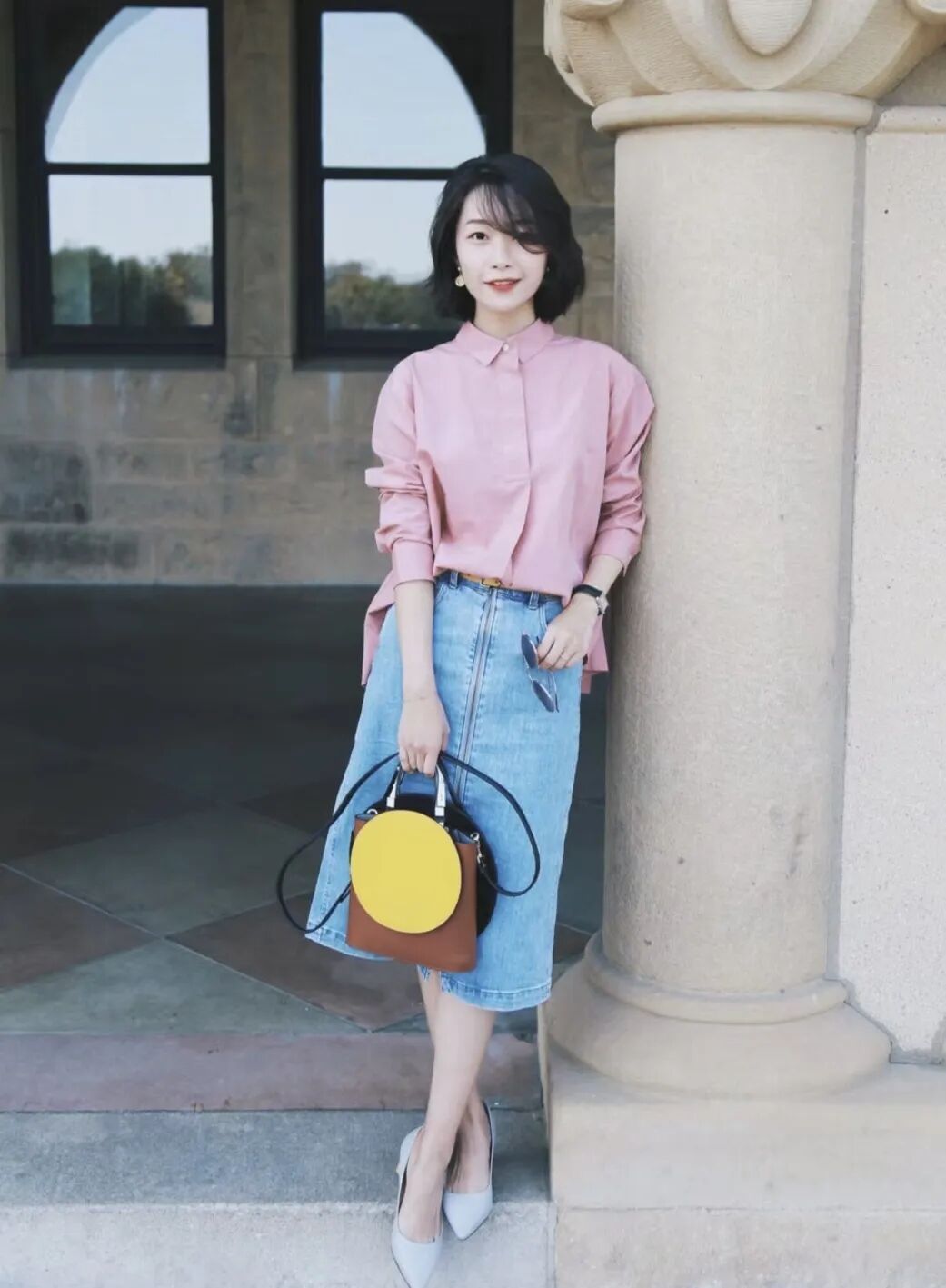 它既能带给人愉悦的视觉享受,又能激发人们对美好生活的向往和追求