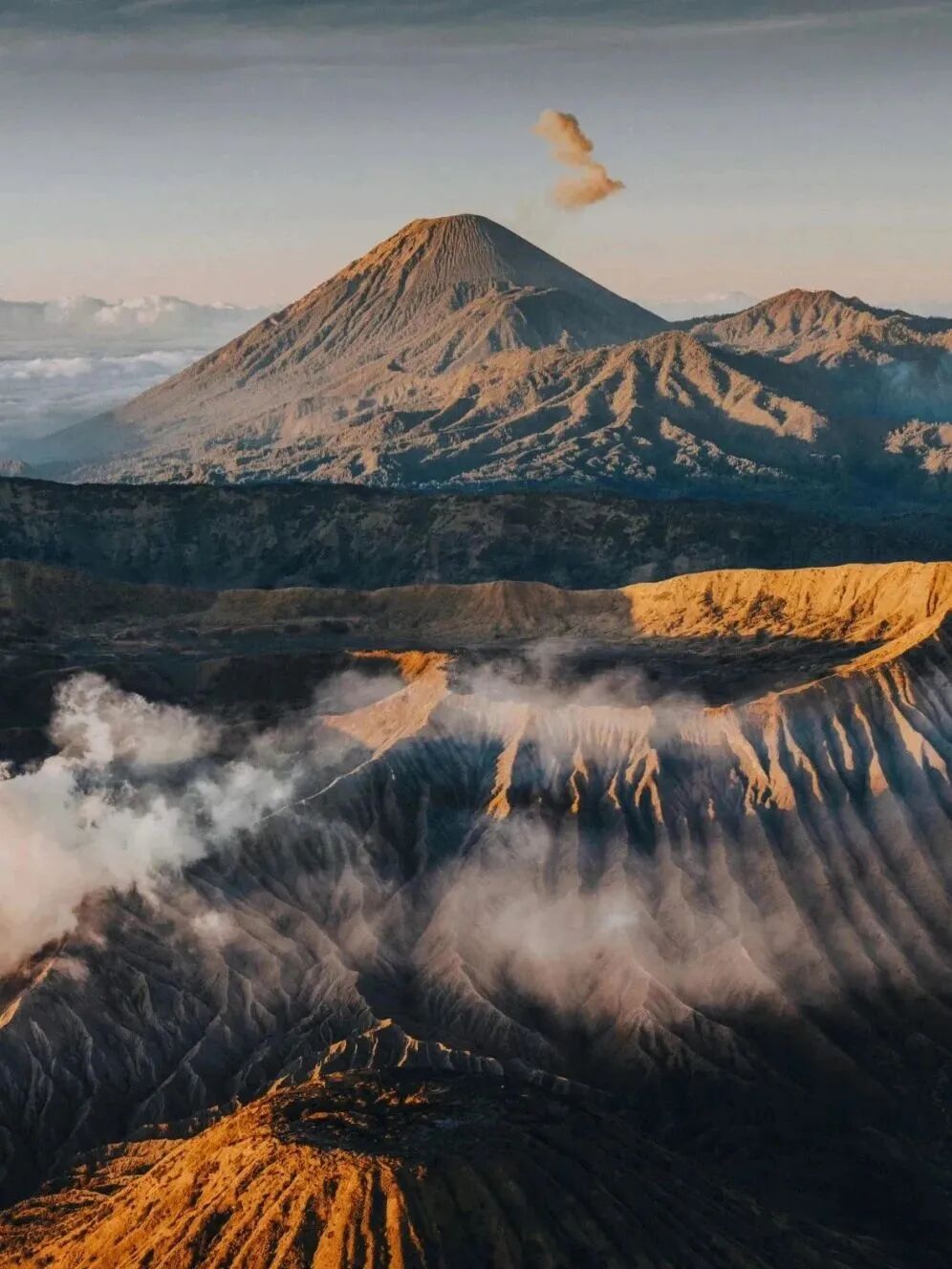 荣登孤独星球封面印尼火山海岛第一惊艳颜值不输马代
