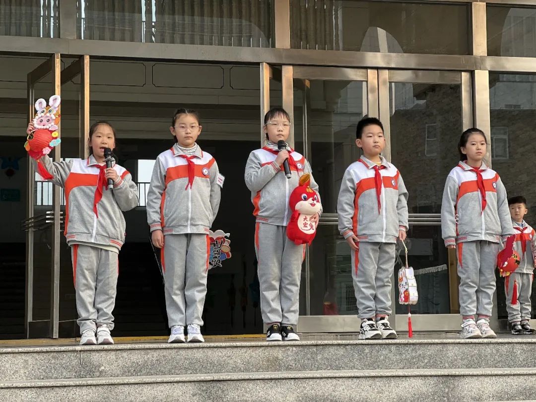 营东小学图片