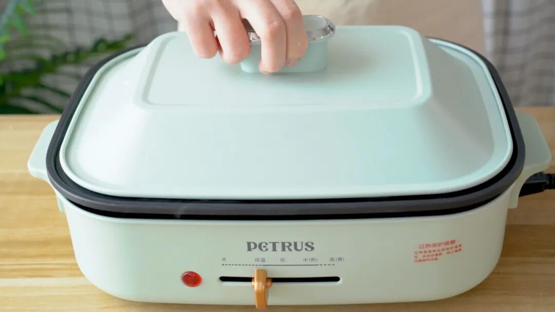 锅贴和煎饺的区别_锅贴和煎饺哪个更好吃_锅贴的饺子是生煎还是煮好煎