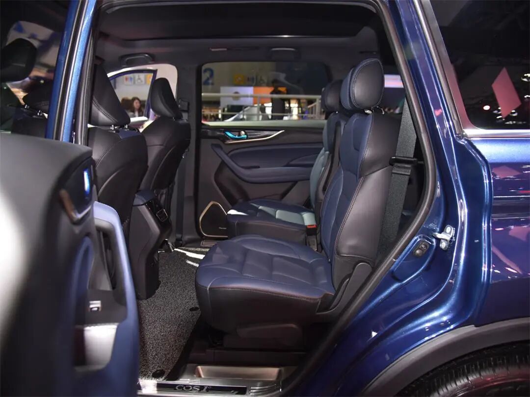 货拉拉中型面包车尺寸_货拉拉中型面包车标准_轴距是指什么