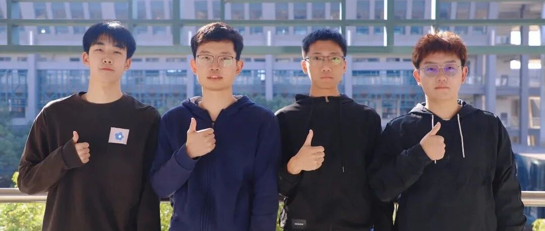 热点 | 学霸寝室冲上热搜，4年20万奖学金，秘笈是……