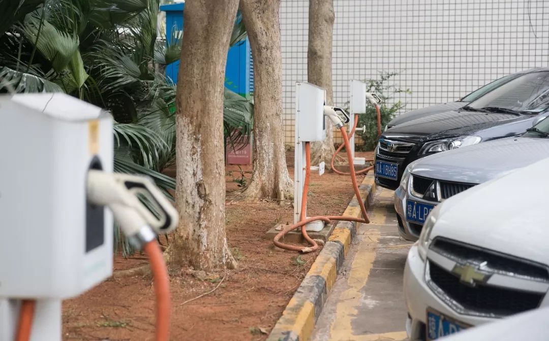 還沒買車的、要換車的，速看！真出手了！ 汽車 第3張