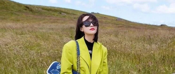 初秋最时髦，照着穿准没错，超显腿长！