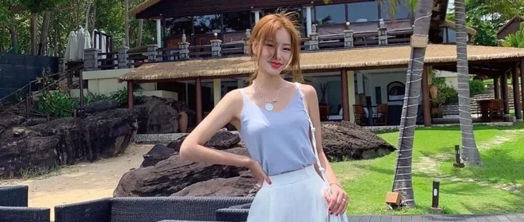 阔腿裤+凉鞋=夏季“王炸组合”！这样穿气质惨了！