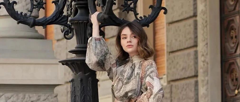 腿粗不敢露？穿上这条裙子秒变“腿精”！遮肉又显瘦的夏日绝配