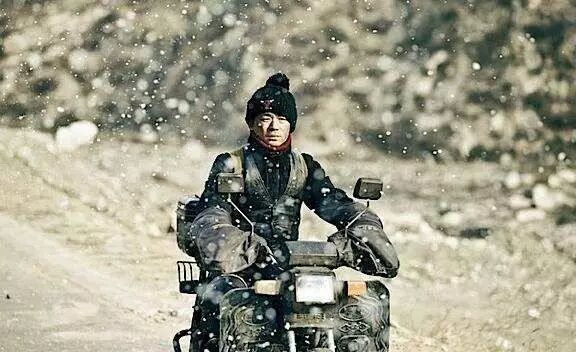 贾樟柯:我开始变成一个天体物理学家 | 十三邀