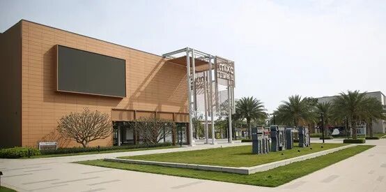 5月1日,华润半山润府城市展厅,在深汕特别合作区的华润赤河广场正式