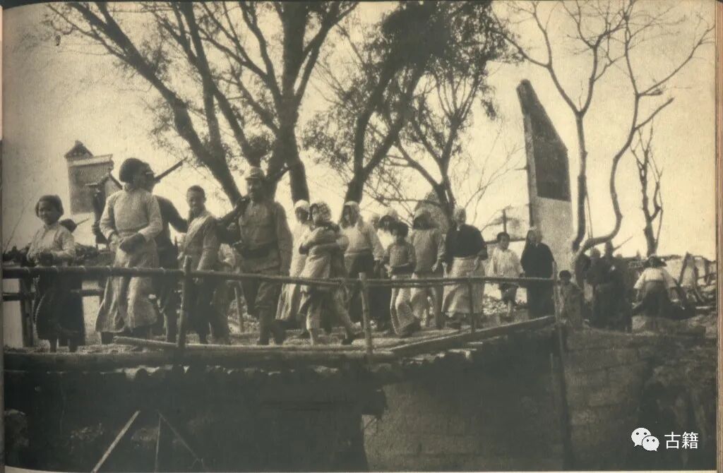福与悦夫 桃花林図 共箱 二重箱 陸軍嘱託従軍画家 南画院常務理事 帝展 掛軸 福与悦夫 桃花林図 共箱 二重箱 陸軍嘱託従軍画家 南画院常務