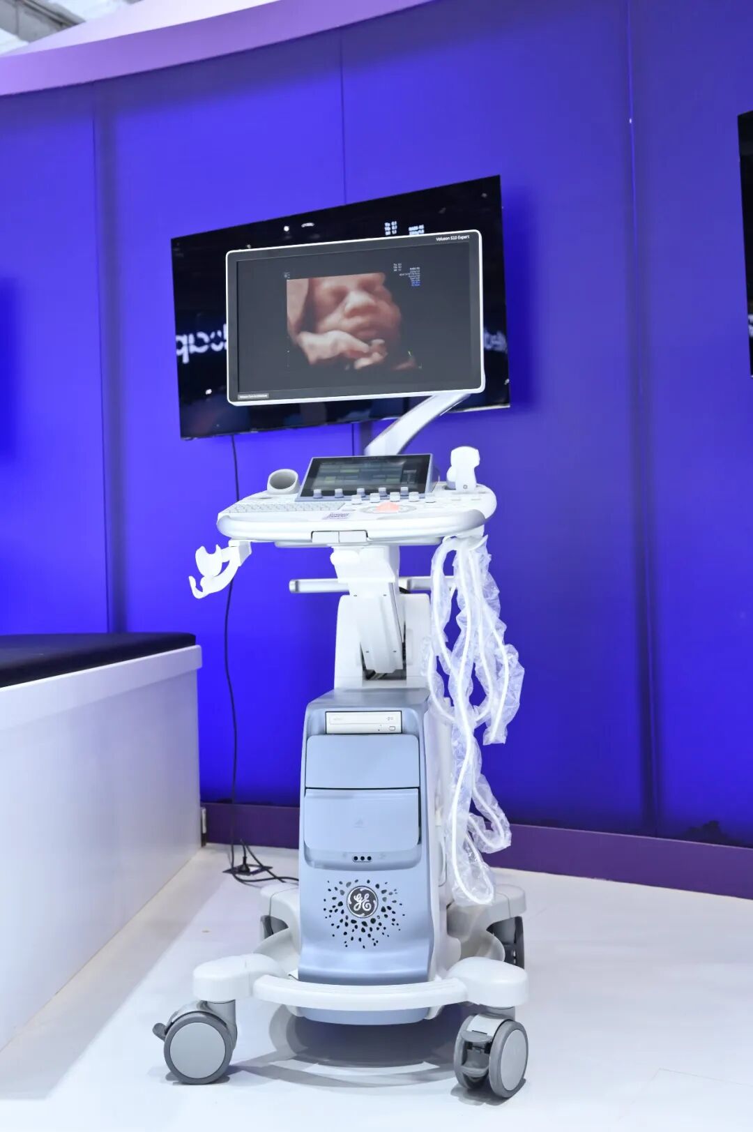 什么叫超声容积探头关爱无界，领创新声｜GE医疗超声CMEF盛况回放_https://www.jmylbn.com_新闻资讯_第21张