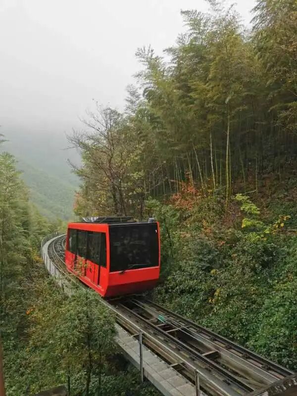 冬天不去爬山泡温泉吗 - 封面图