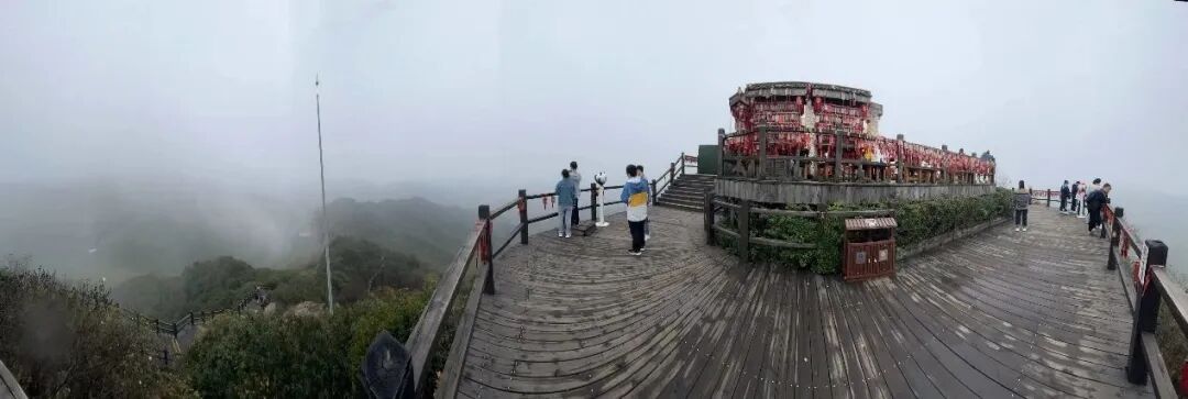 冬天不去爬山泡温泉吗 - 封面图