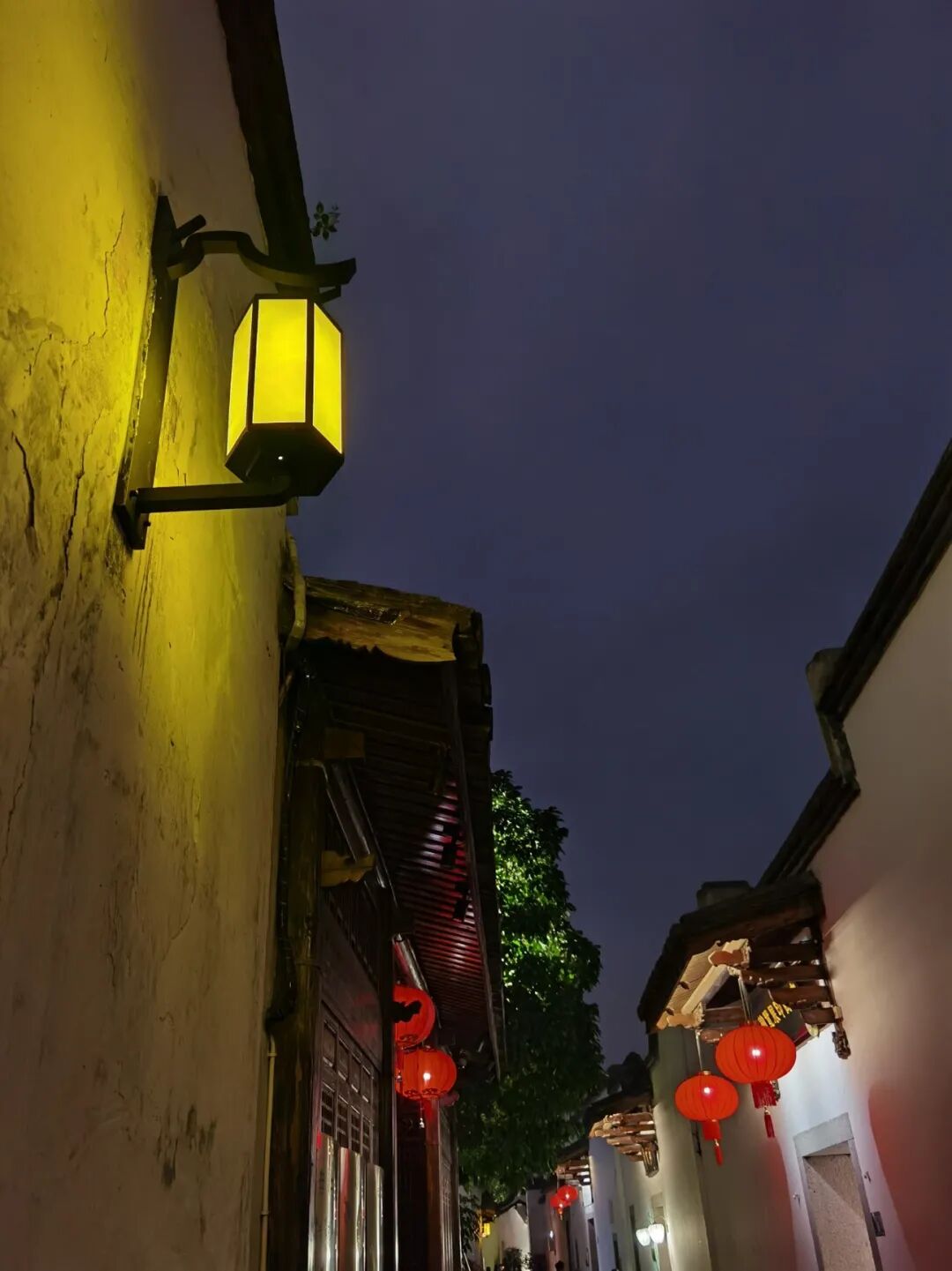 充满未知的旅行多图慎入 - 封面图