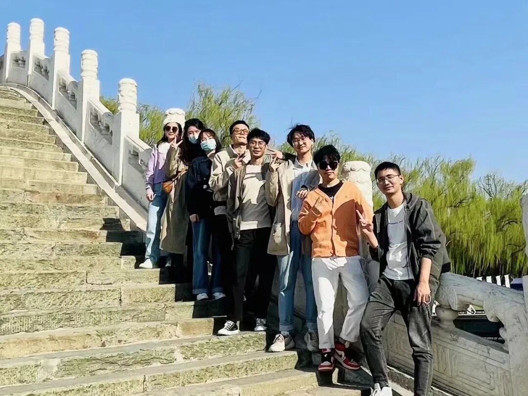 莫使金樽空对月举杯幸会有缘人 - 封面图