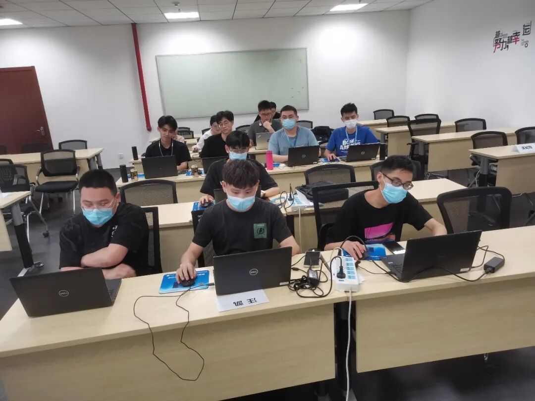 记疫情下的 SAP 技术培训 - 封面图