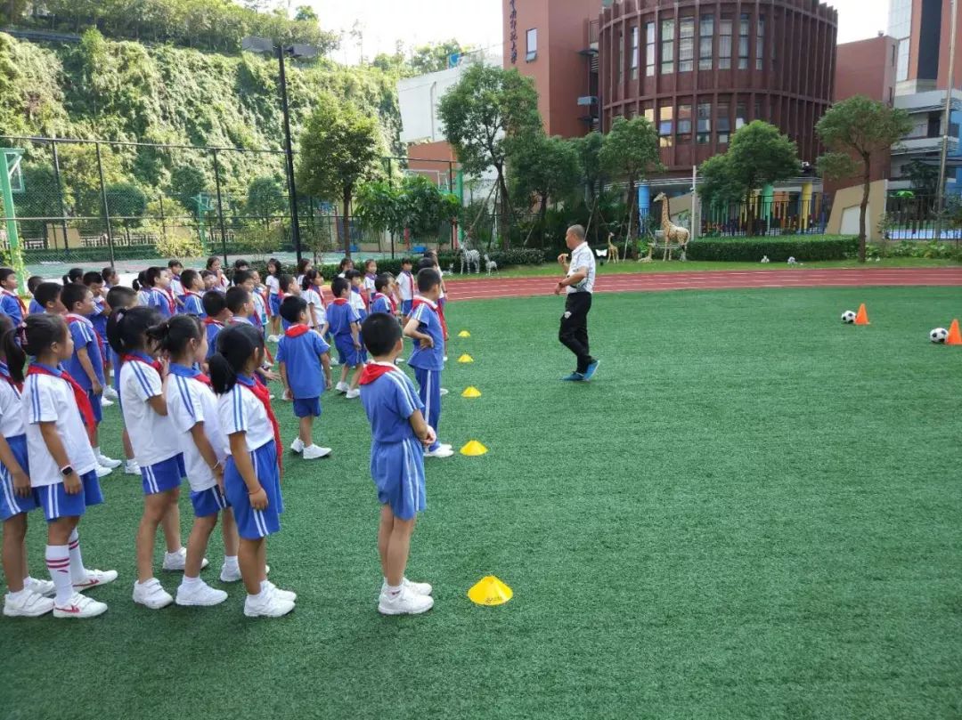 足球主题超轻粘土_足球规则超轻黏土_足球场超轻粘土