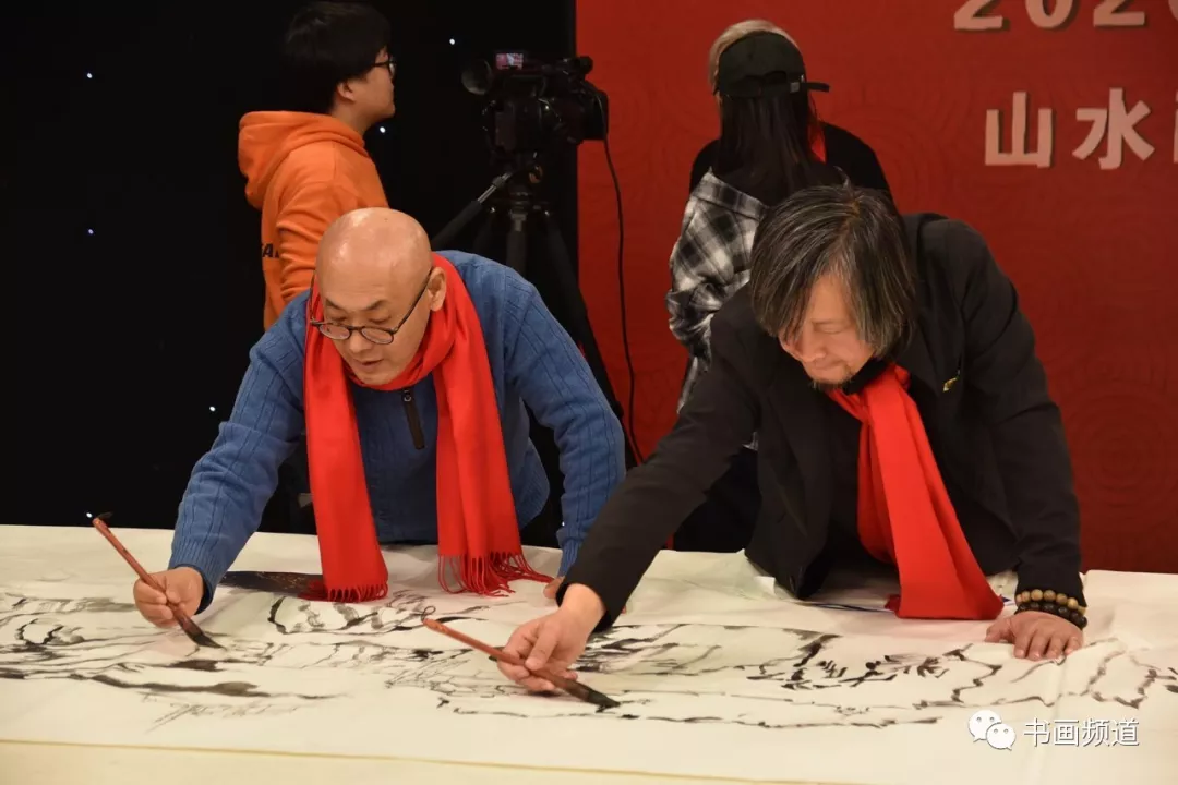 中书协主席苏士澍为《2020“大美之春”春节联欢会》 中书协主席苏士澍为《2020“大美之春”春节联欢会》