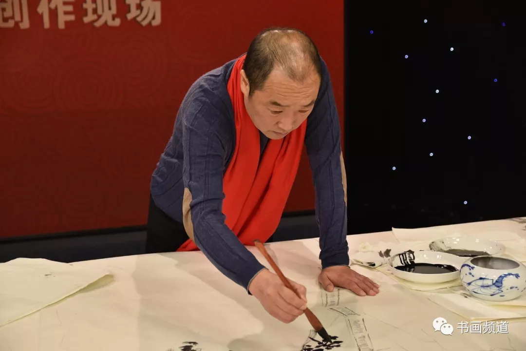 中书协主席苏士澍为《2020“大美之春”春节联欢会》 中书协主席苏士澍为《2020“大美之春”春节联欢会》