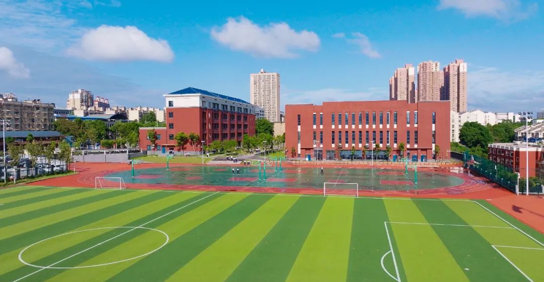 长沙雨花实验小学图片