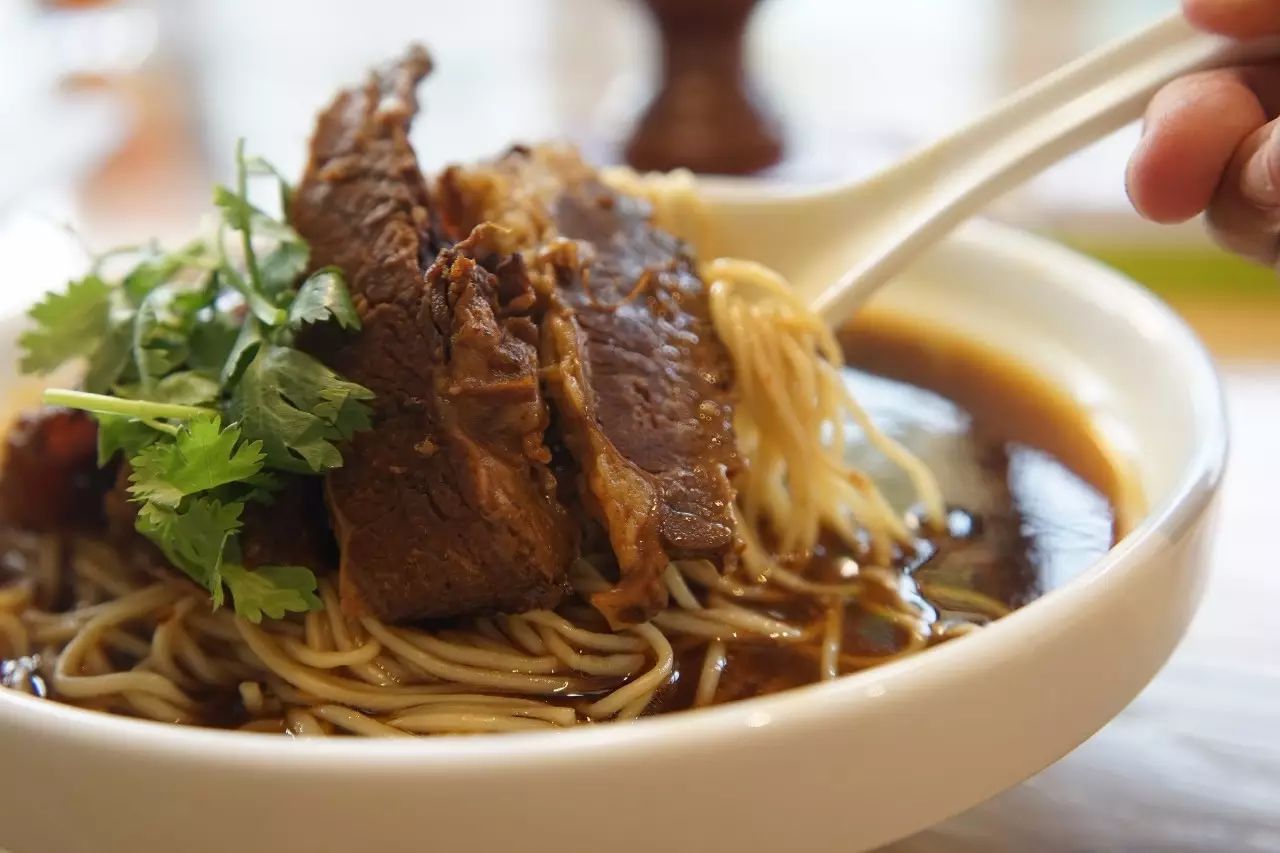 一碗看似简单的牛肉面原来 大有来头.