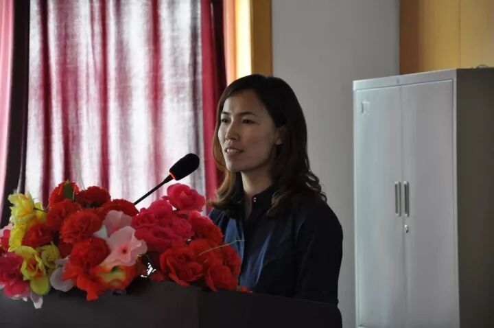 热力学温度和摄氏温度的关系 “温度计”学习指导