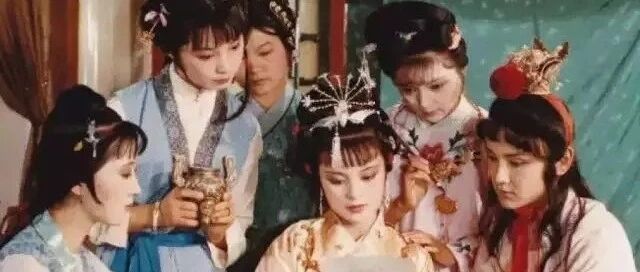 四大名著首尾的诗意：万千悲喜，终归一悟