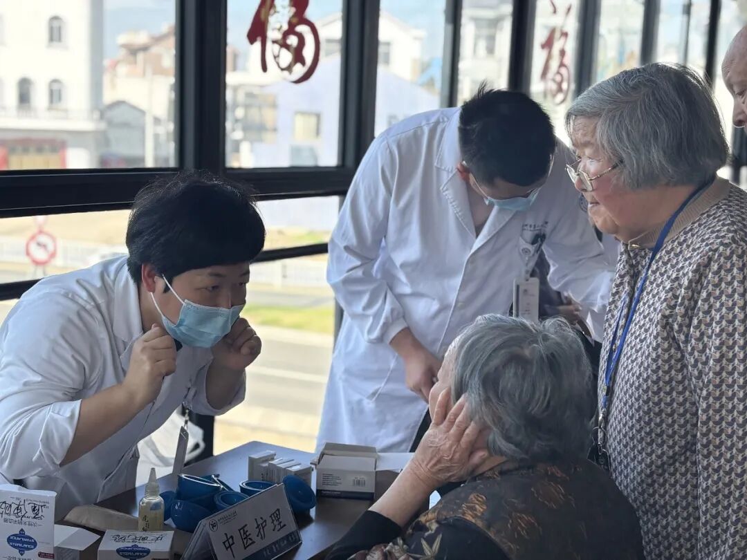 5.9义诊3.JPG