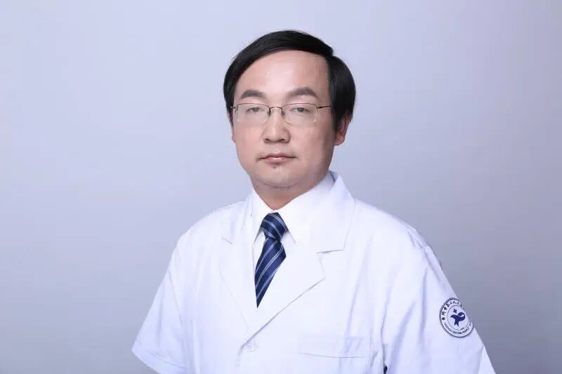 徐文俊.jpg