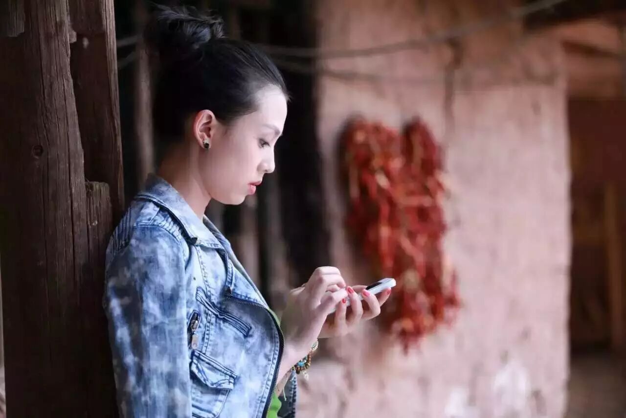 柏林| 《巧巧》:乡村奇观,一幅笨拙的讲述