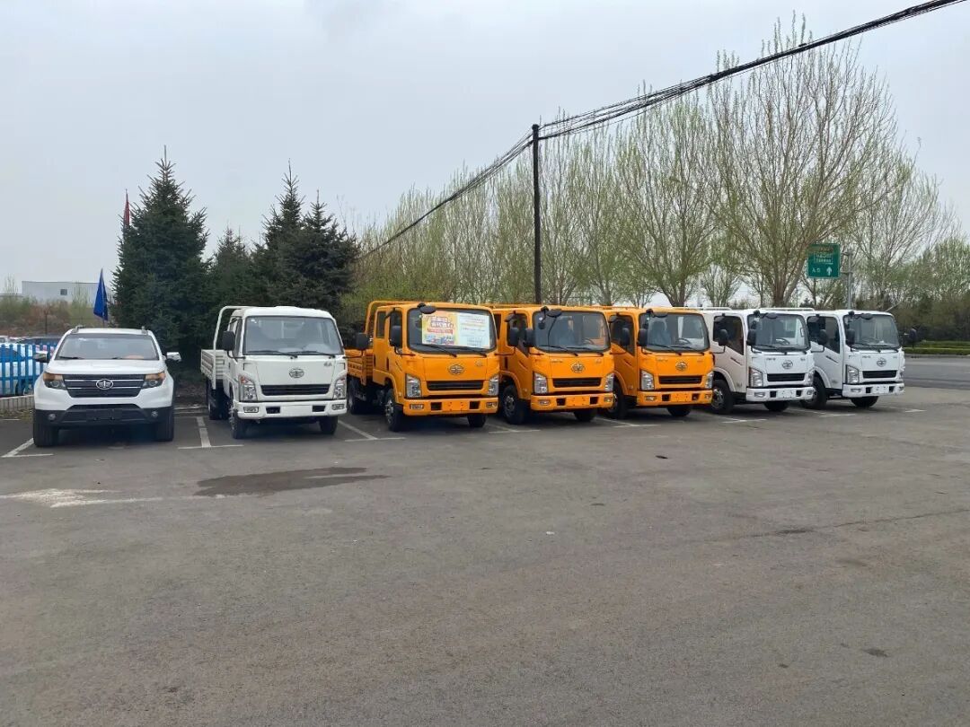 老战友张师傅：赚钱神车，一汽红塔解放公狮S1双排轻卡！