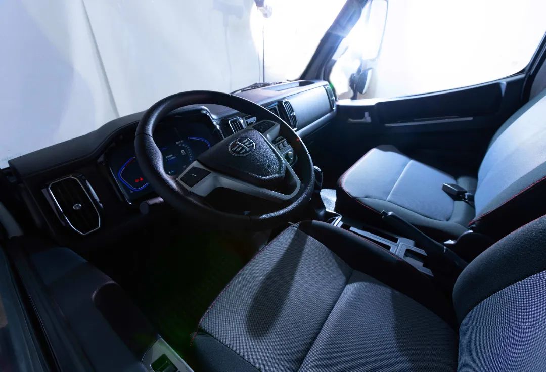 四个字诠释一汽红塔解放经典124自卸车