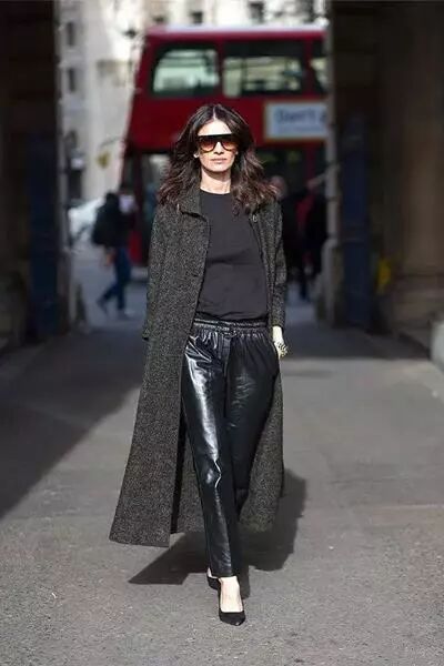 大冬天，大衣保暖也別亂穿，這樣穿才最時髦最漂亮的！ 時尚 第12張