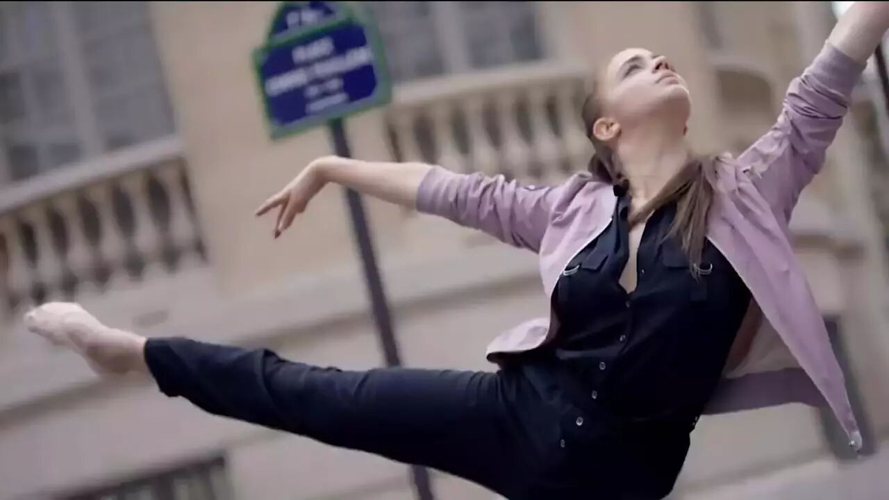 芭蕾出走记|摆脱这无聊的生活