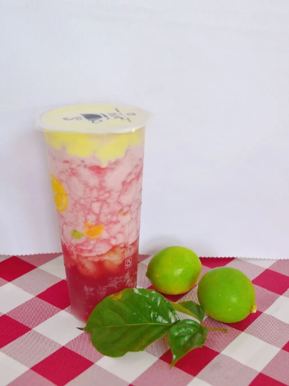 青柠莫吉托,银河星空,西瓜汁,会消失的黑糖奶茶,多肉葡萄,百香果茶