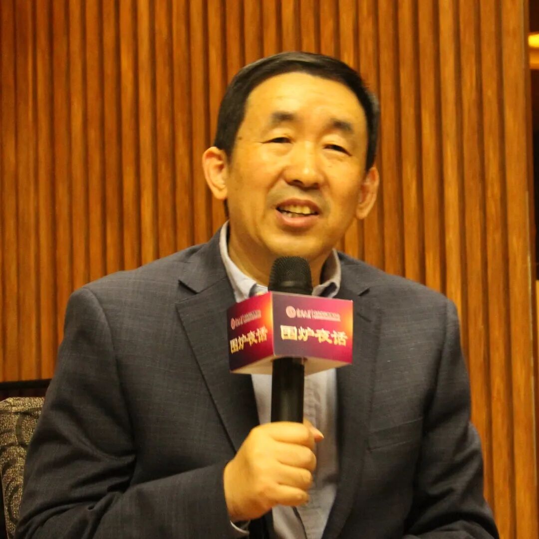 天开西青园工作专班副主任张洋女士 (右一)全国工商联小微企业工作