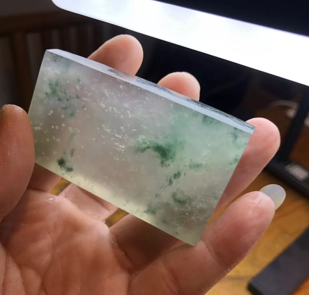 冰种翡翠雪花棉片料，起货释迦佛大牌，直接看实物太漂亮了！