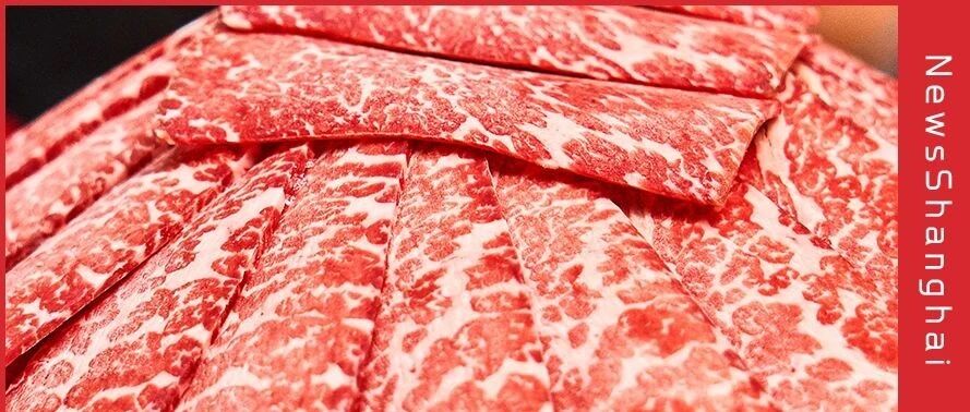 秋天的第一口不要奶茶，只要吃肉