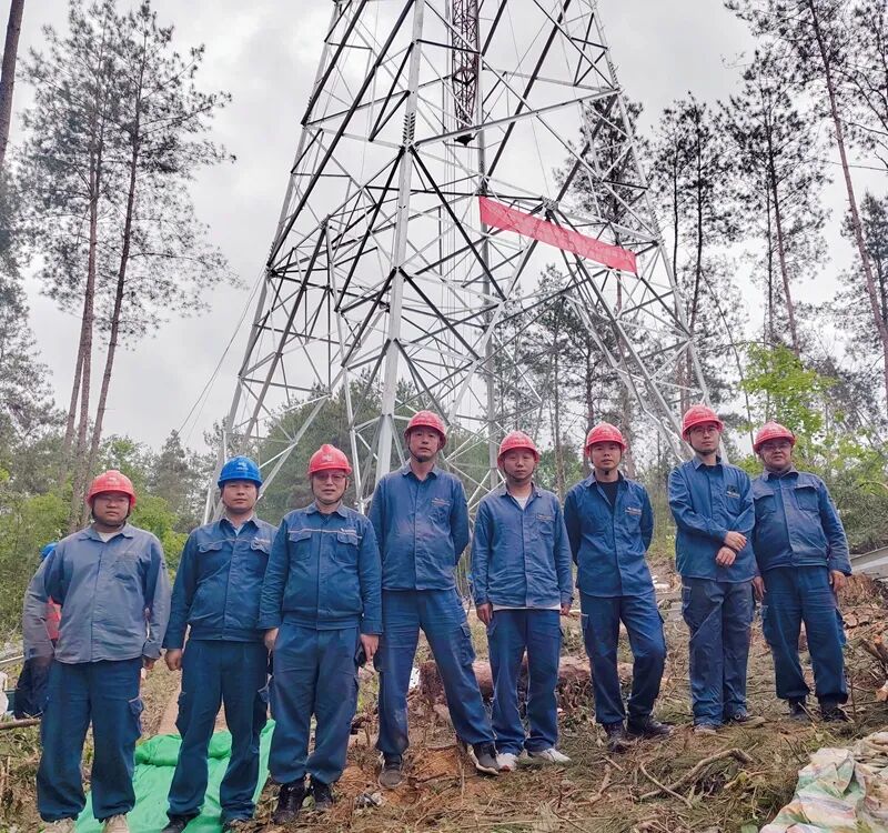 首基试点合影。