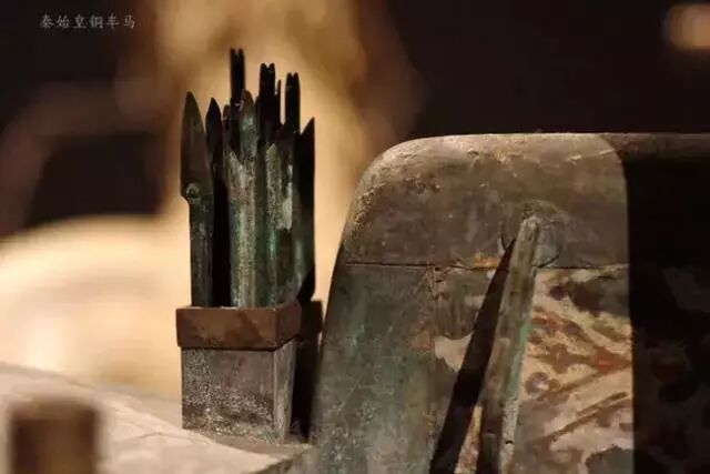 秦始皇铜车马上那把伞，才是最逆天的设计！的图17