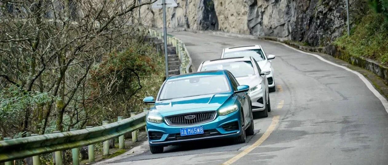 瑞雪兆吉年，吉刻出发|开着你的吉利，去赏今年重庆的第一场雪