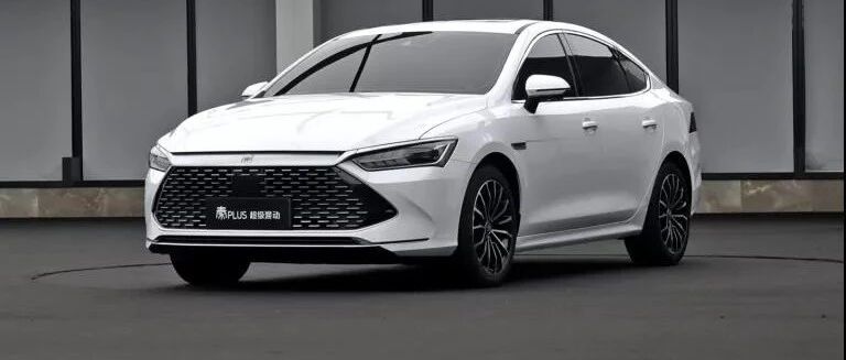 12月轿车销量盘点|“国民代步车”险胜登顶，新能源产品强势进击！