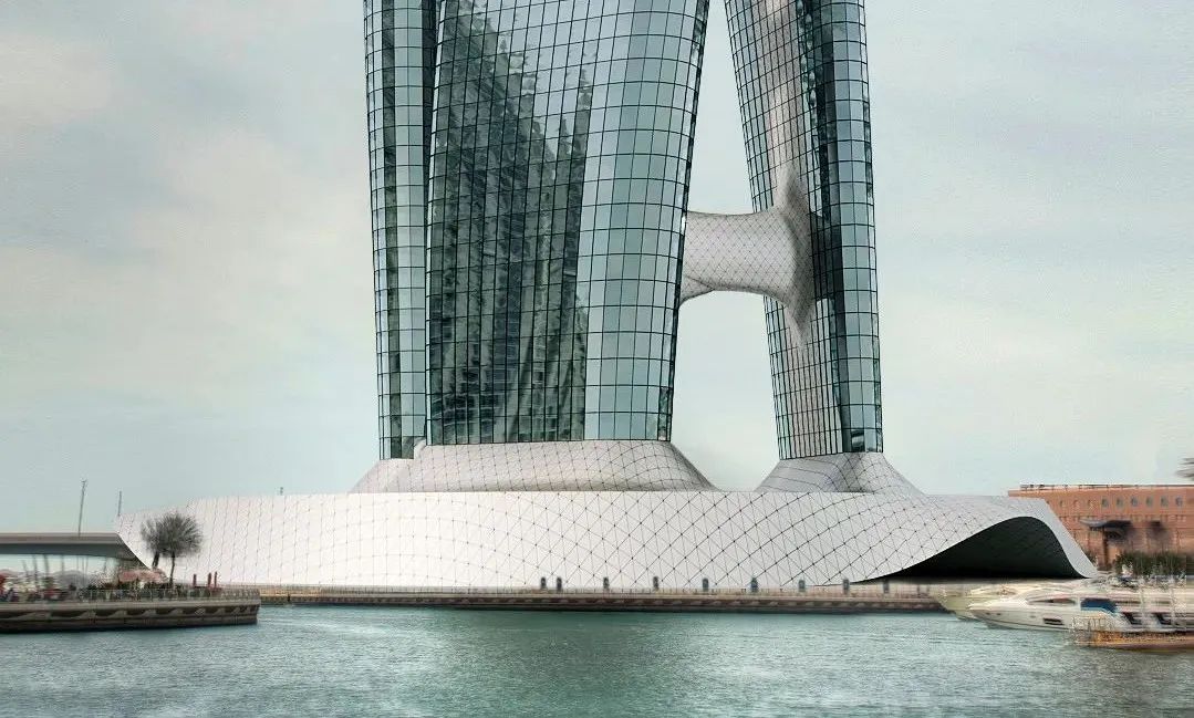 国外小哥太牛了，在海上造35000㎡漂浮酒店，引千万网友围观：什么时间完工？