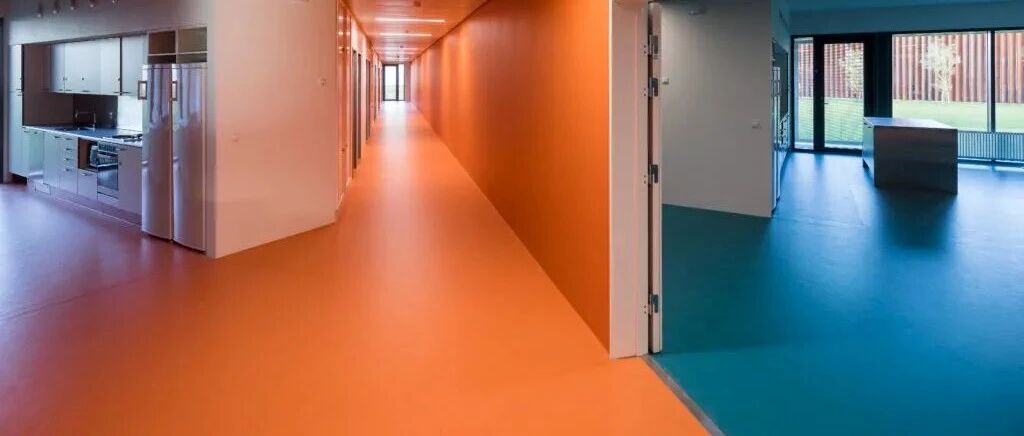 七星级监狱奢华似天堂，囚犯白吃白住，还能拿工资，网友：看完气到吐血！