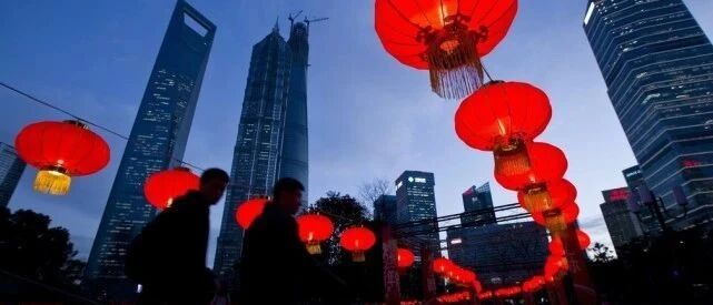 世界还在争论石油时，做空人民币的空头损失惨重，万亿资金将涌入中国