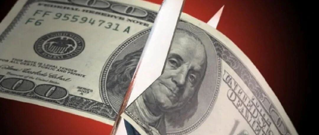 中俄等8国去美元化后，第9国或将亮剑美元，蝴蝶效应愈演愈烈