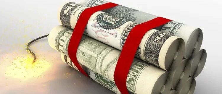 美联储服软，扔出引爆美国金融的核弹，八国经济或将陷入脆弱模式