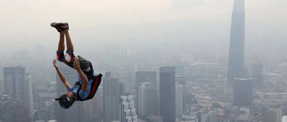 俄乌冲突持续，美联储投降，美国大萧条似乎不可避免，美国楼市或将崩溃