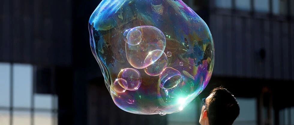 中国减持1501亿美债，美联储"弹尽粮绝"后，事情又有新变化