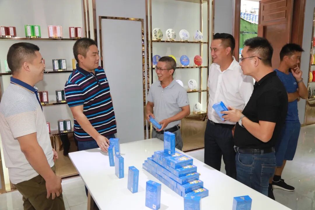 元阳县委常委、常务副县长余胜华一行莅临龙润、理想，考察大健康产业发展项目